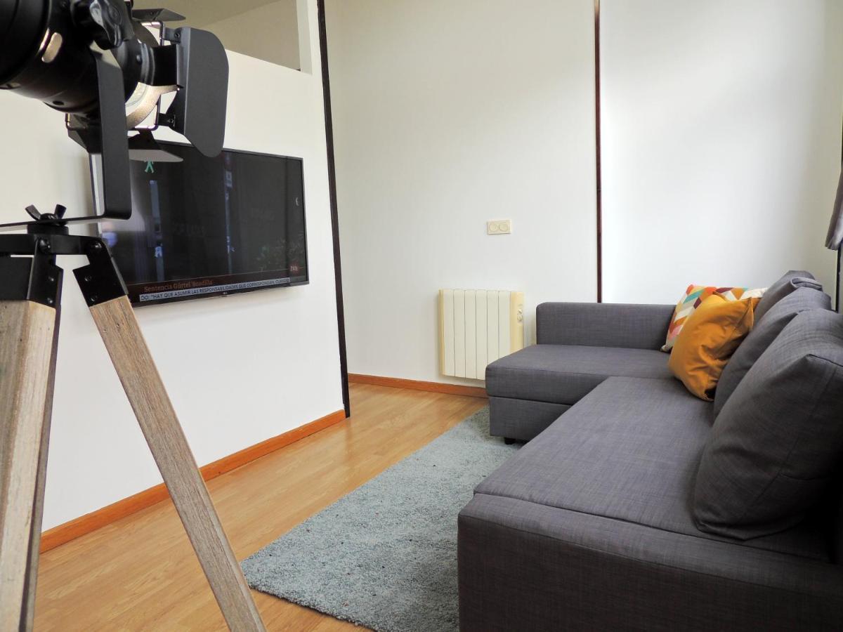 Casa Aurea-Apartamento Zona Antigua,Parking Y Wifi By Delabra Apartments 奥维耶多 外观 照片